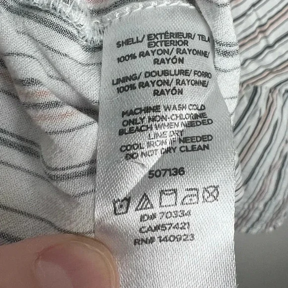 Loft Black, white, pink Stripped tank with button down front size Large - Picture 4 of 4